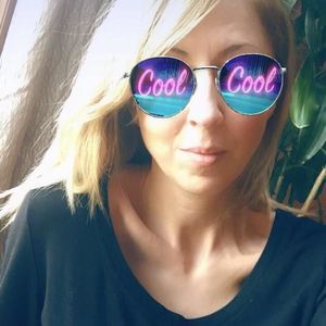 Meet your Posher, Victoria